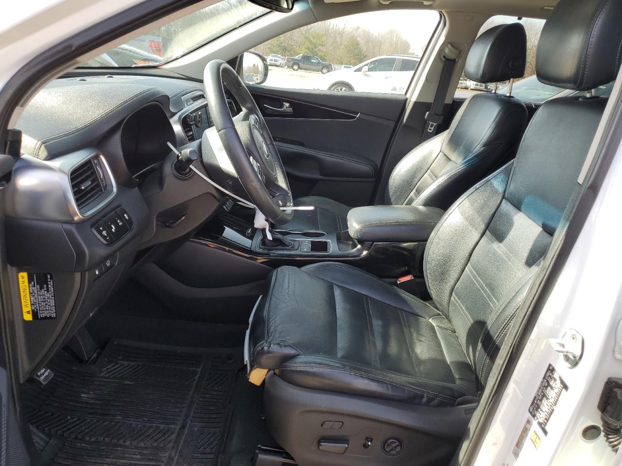2017 KIA Sorento VIN 5XYPK4A5XHG253066 Copart auction photo, front end / minor dent/scratches damage thumbnail 7
