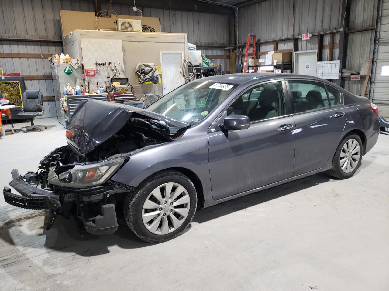 2013 Honda Accord VIN 1HGCR2F80DA168413