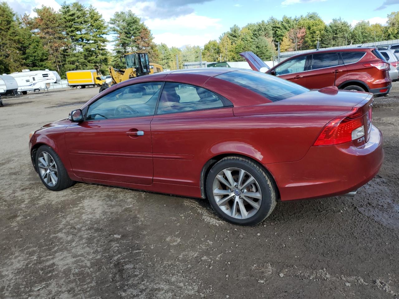 2011 Volvo C70 VIN YV1672MC5BJ110099 Copart auction photo, mechanical / minor dent/scratches damage thumbnail 2