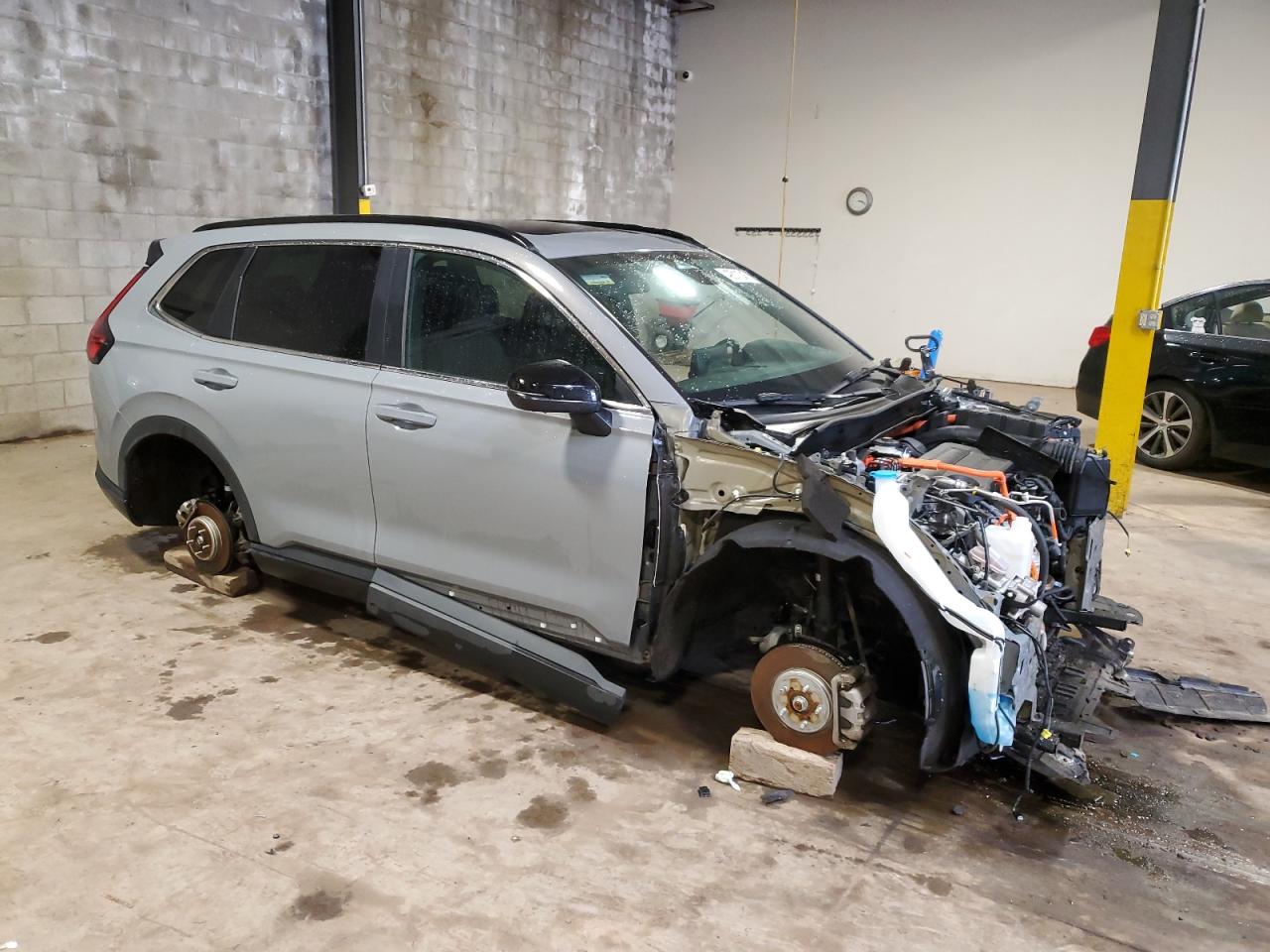 2024 Honda CR-V VIN 5J6RS6H50RL007864 Copart auction photo, vandalism damage thumbnail 4