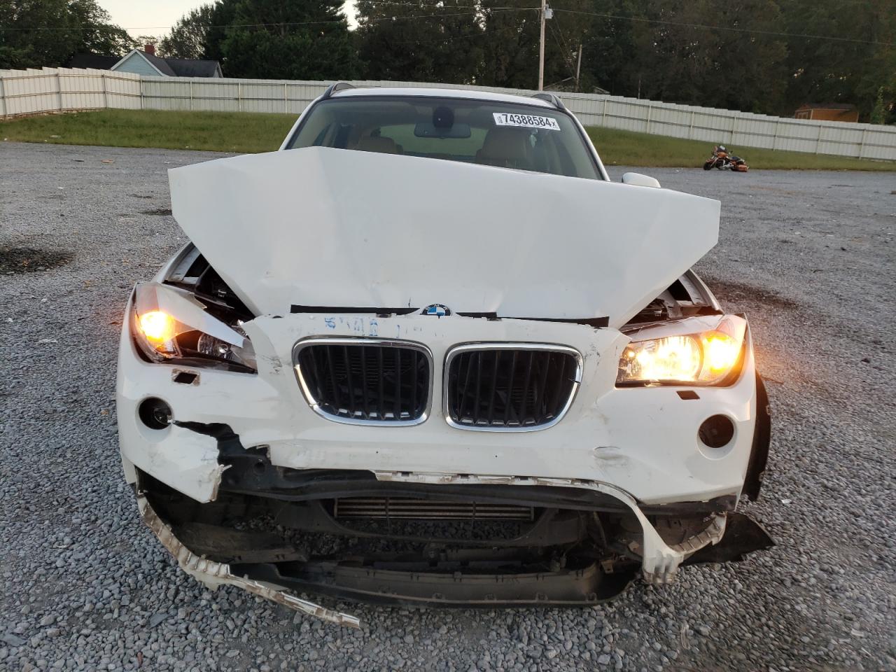 2015 BMW X1 VIN WBAVL1C52FVY29753 Copart auction photo, front end damage thumbnail 5