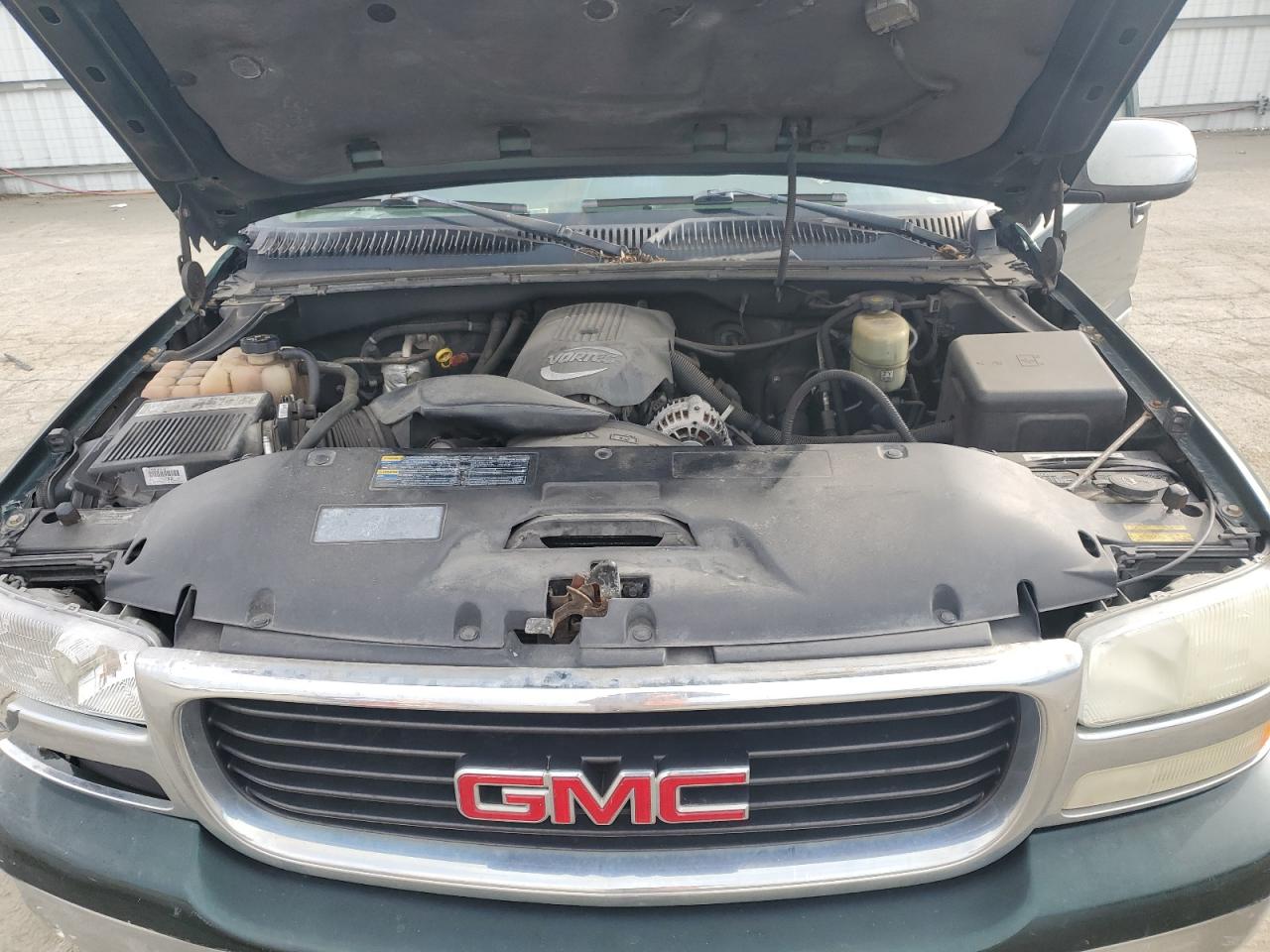 2002 GMC Sierra VIN 1GTGK29U42Z337473 Copart auction photo, vandalism damage thumbnail 11