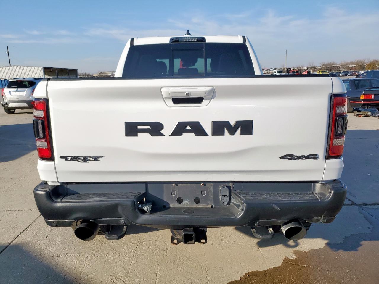 2022 RAM 1500 VIN 1C6SRFU92NN364402 Copart auction photo, side damage thumbnail 6