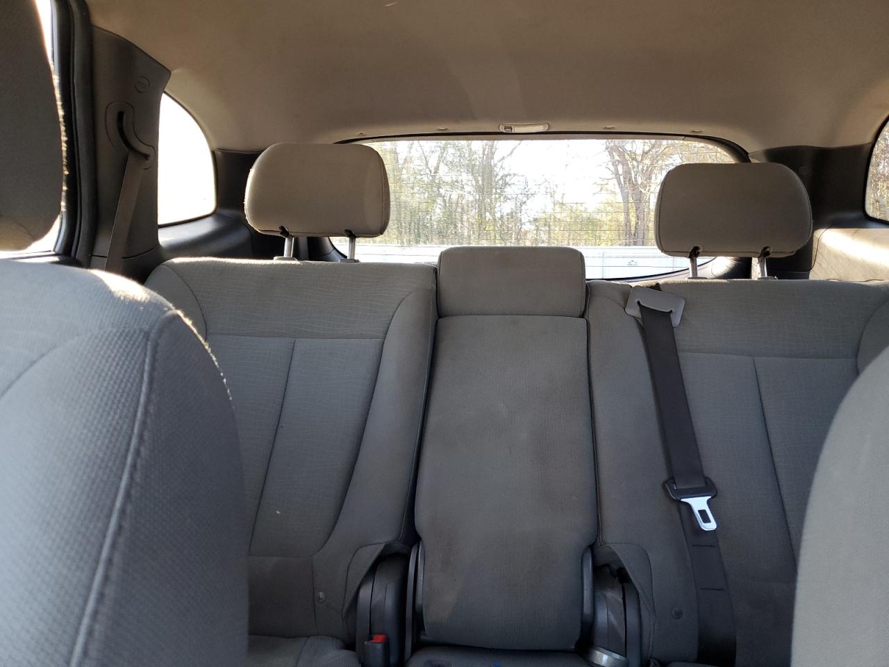 2010 Hyundai Santa Fe VIN 5NMSG3AB8AH397299 Copart auction photo, minor dent/scratches damage thumbnail 10