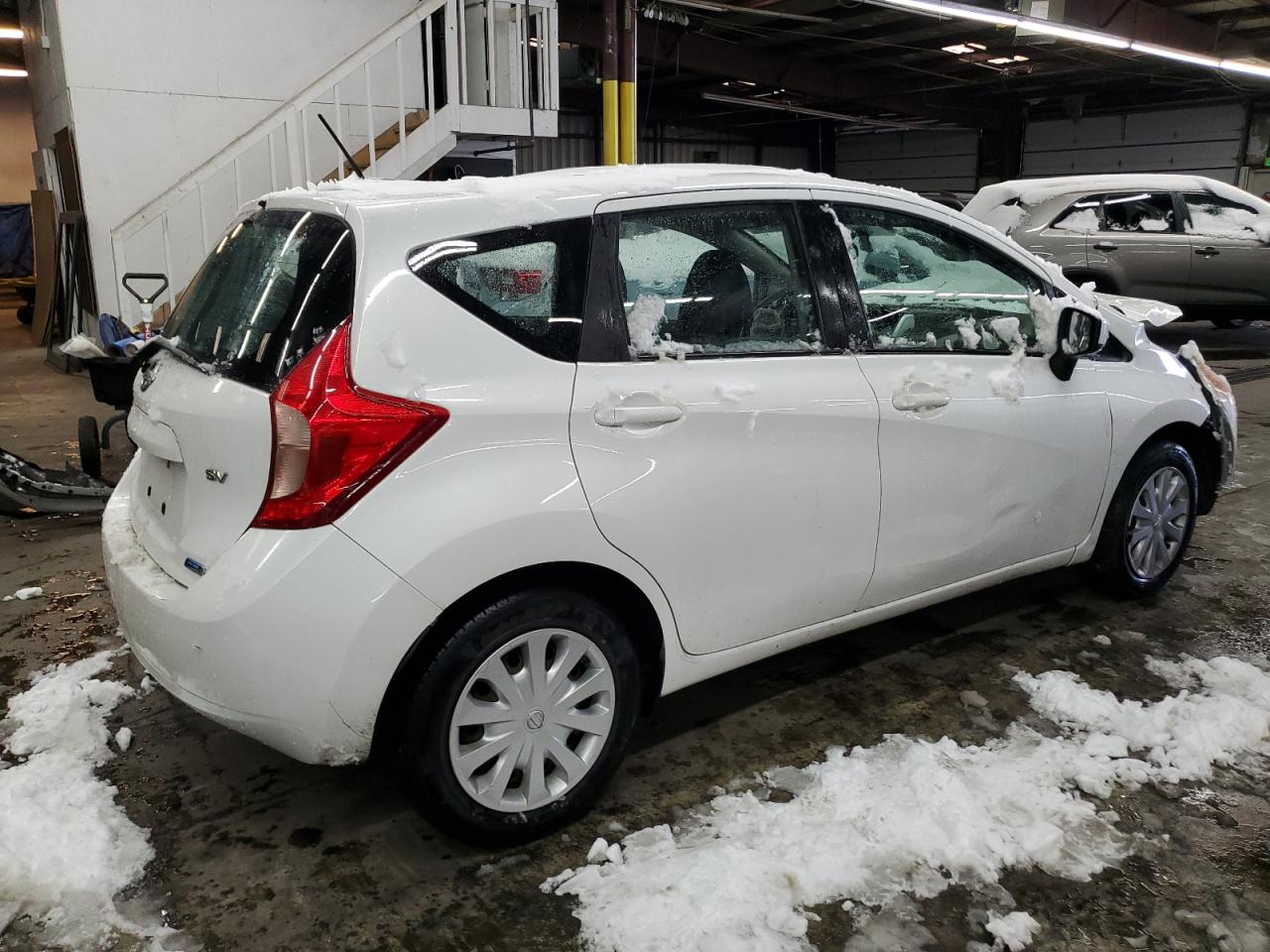 2016 Nissan Versa VIN 3N1CE2CP0GL401261 Copart auction photo, front end damage thumbnail 3