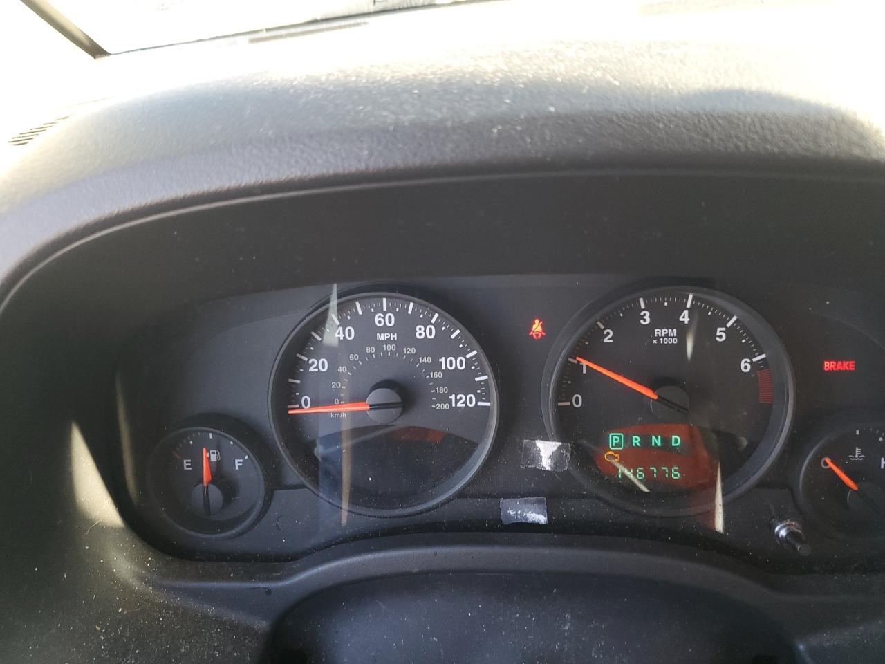 2011 Jeep Compass VIN 1J4NF1FB2BD182213 Copart auction photo, front end damage thumbnail 9