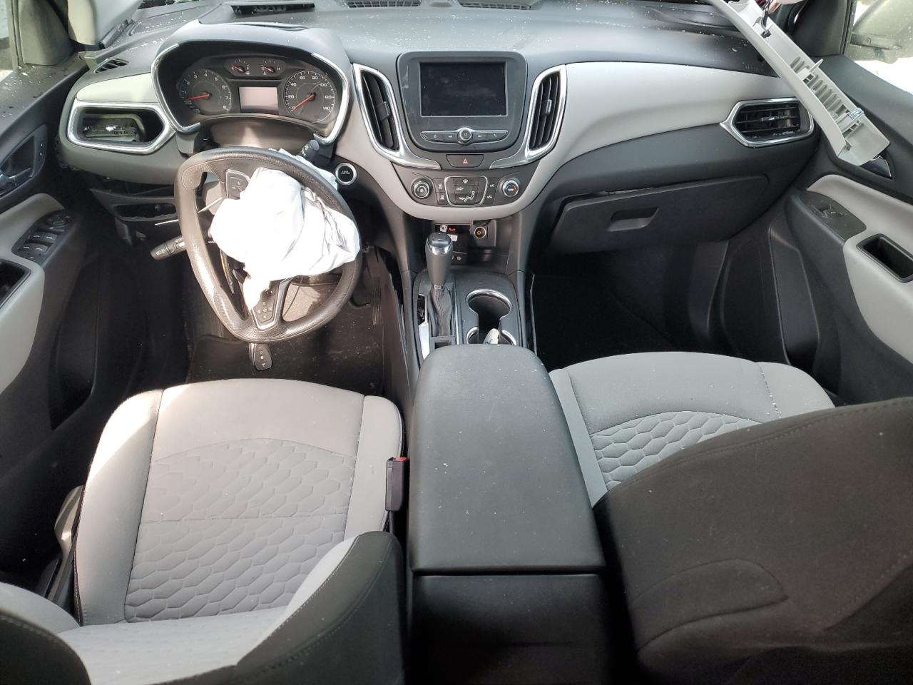 2020 Chevrolet Equinox VIN 3GNAXHEV8LS621171 Copart auction photo, front end / frame damage damage thumbnail 8