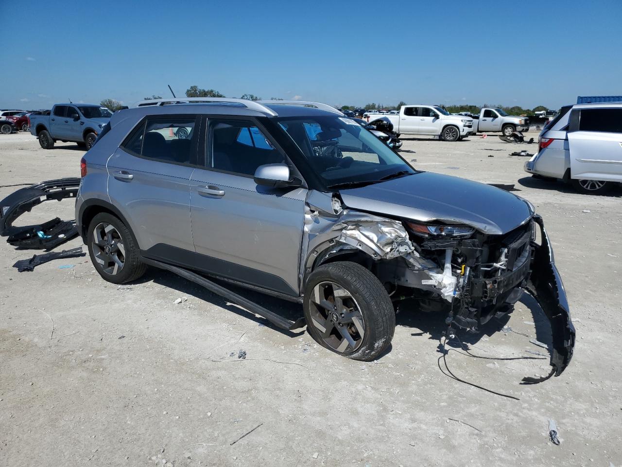 2023 Hyundai Venue VIN KMHRC8A34PU250667 Copart auction photo, front end damage thumbnail 4