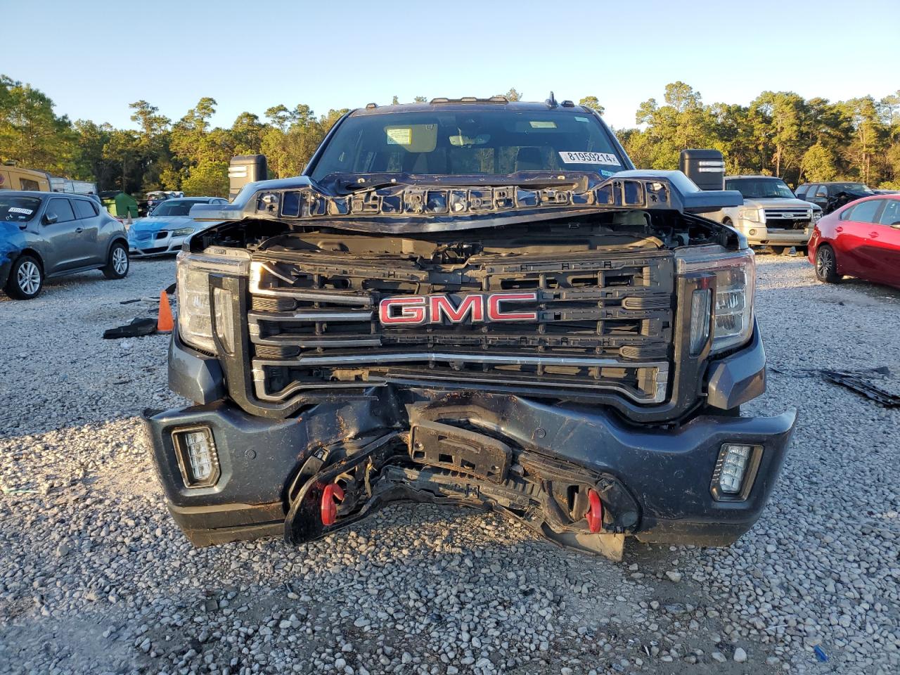 2020 GMC Sierra VIN 1GT49PEY5LF183640 Copart auction photo, front end / side damage thumbnail 5
