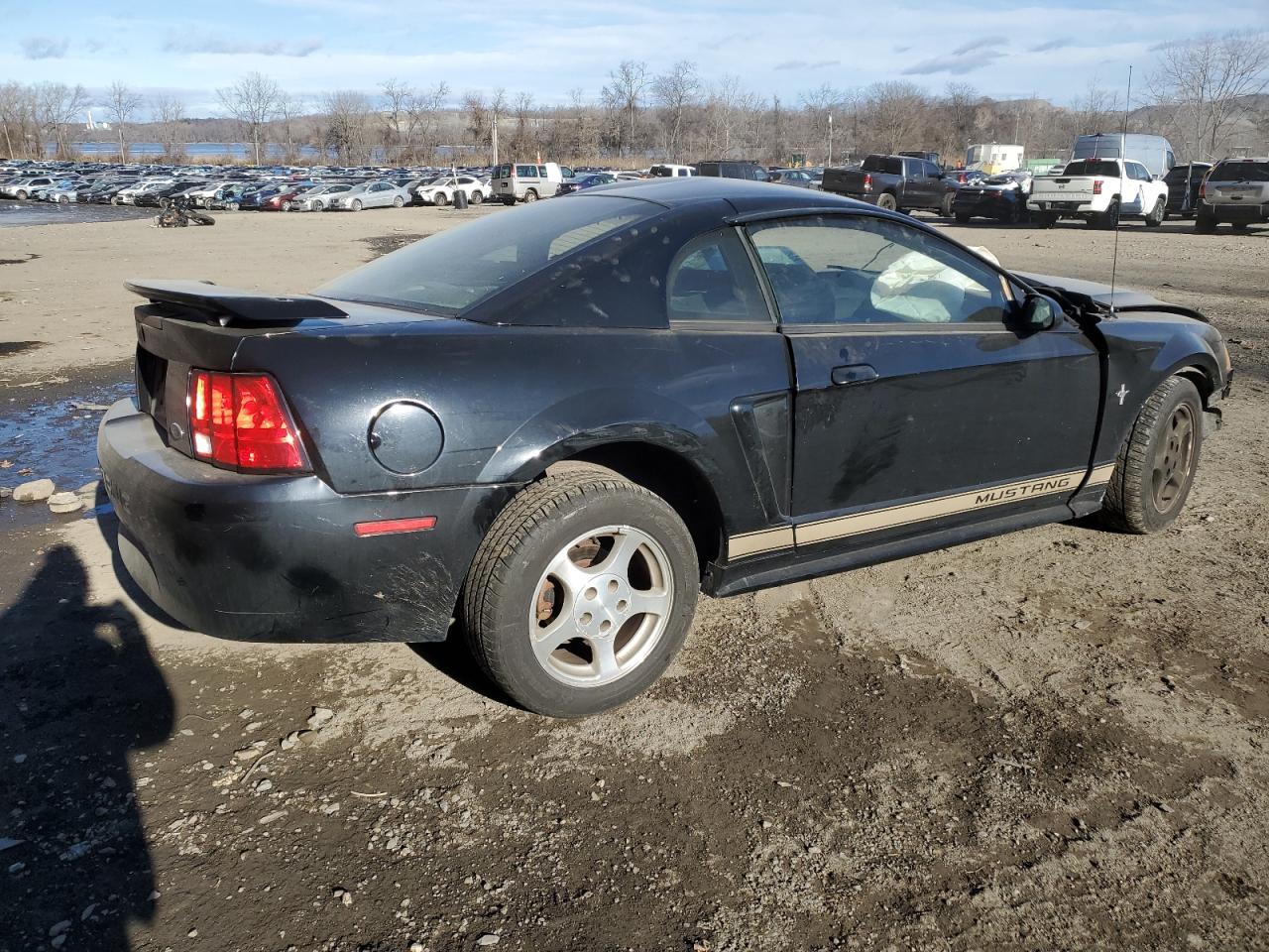 2002 Ford Mustang VIN 1FAFP40452F179156 Copart auction photo, all over / front end damage thumbnail 3