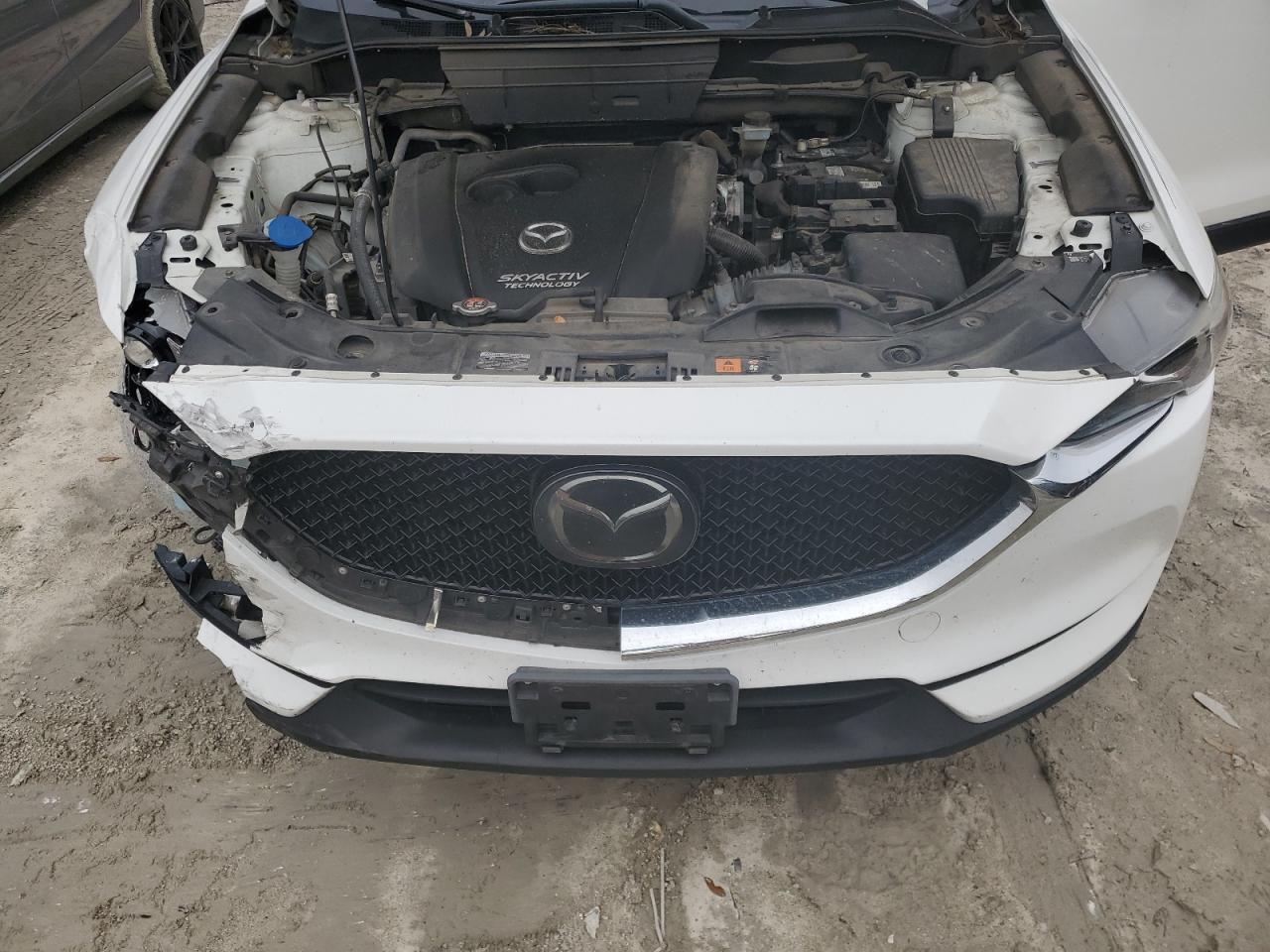 2018 Mazda CX-5 VIN JM3KFACMXJ0306904 Copart auction photo, front end damage thumbnail 11