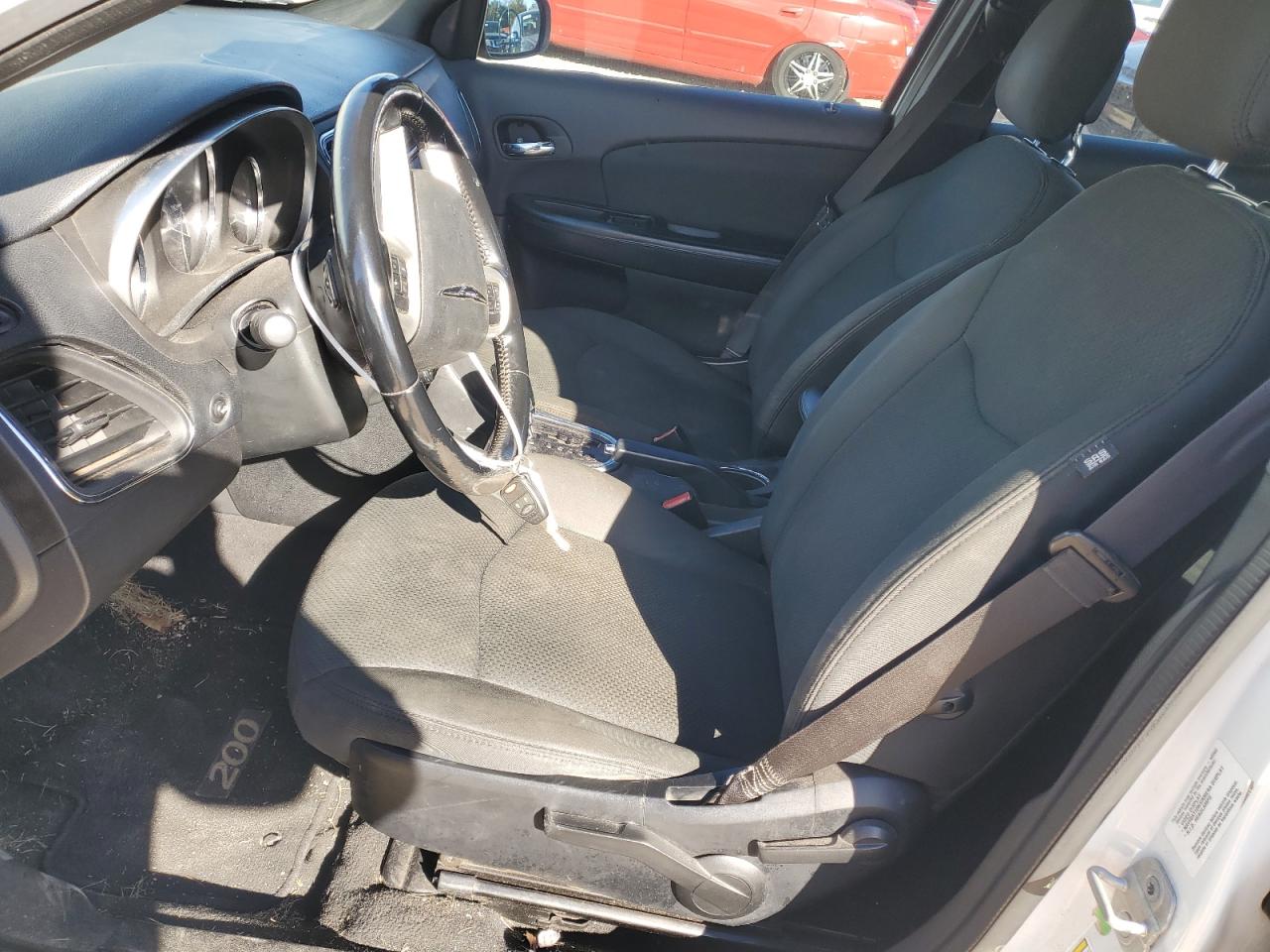 2012 Chrysler 200 VIN 1C3CCBBB5CN166668 Copart auction photo, front end / minor dent/scratches damage thumbnail 7