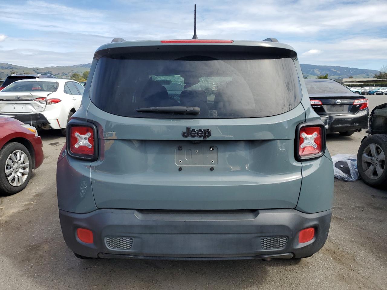 2017 Jeep Renegade VIN ZACCJABB3HPF12503 Copart auction photo, mechanical / rollover damage thumbnail 6