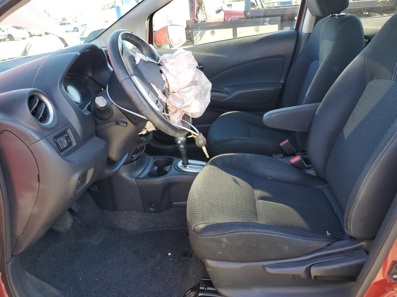 2016 Nissan Versa VIN 3N1CE2CP3GL357787 Copart auction photo, front end / all over damage thumbnail 7