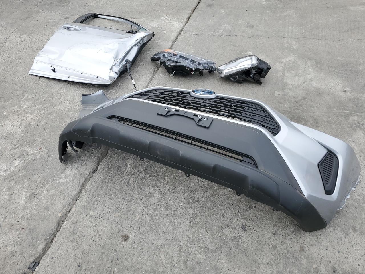 2024 Toyota RAV 4 VIN 4T3LWRFV9RU143640 Copart auction photo, all over damage thumbnail 15