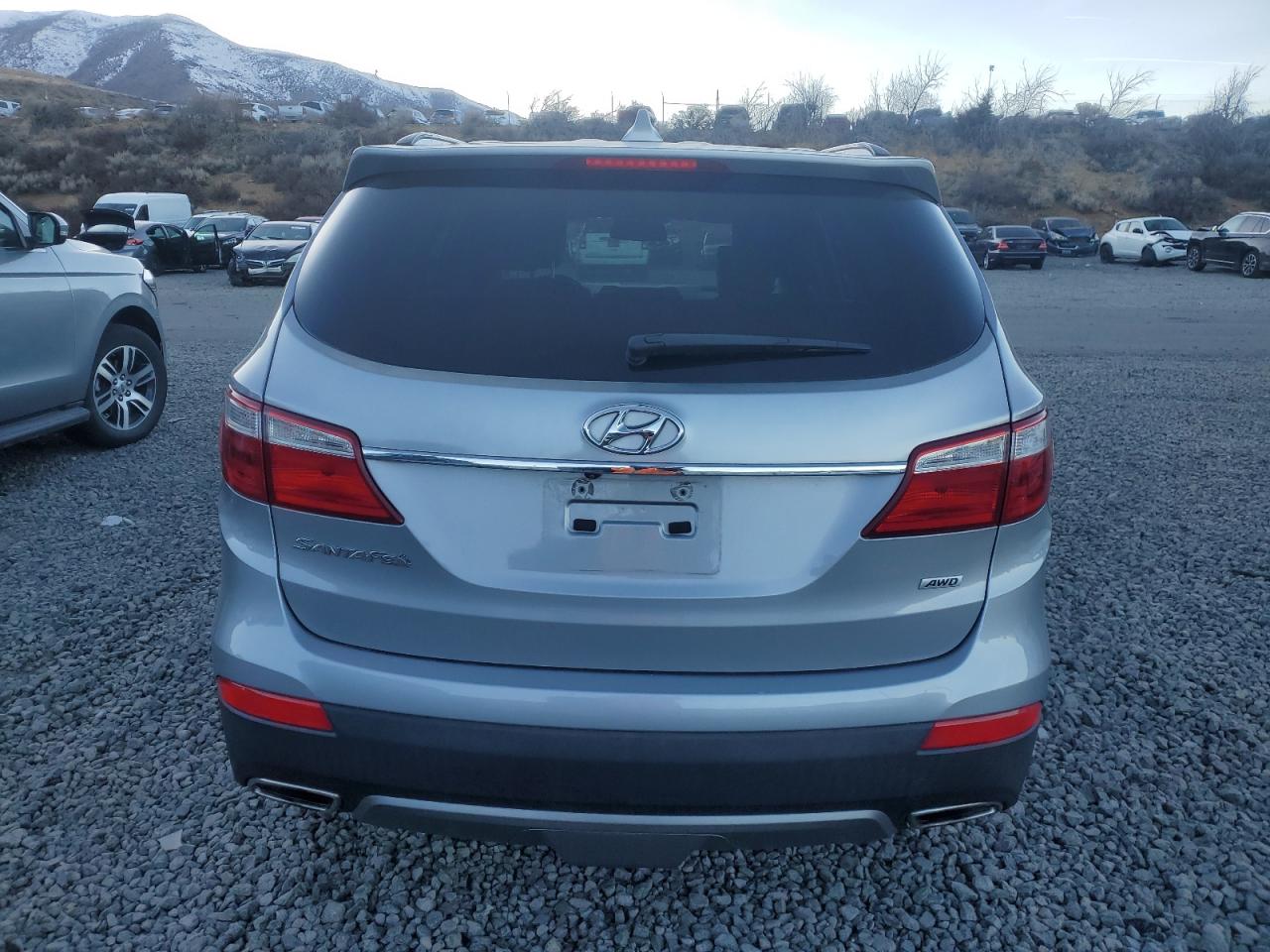 2013 Hyundai Santa Fe VIN KM8SNDHF7DU016958 Copart auction photo, minor dent/scratches damage thumbnail 6