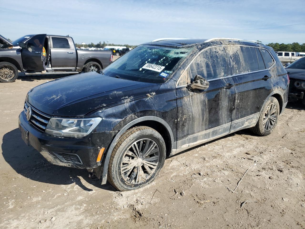 2018 Volkswagen Tiguan VIN 3VV3B7AXXJM031770