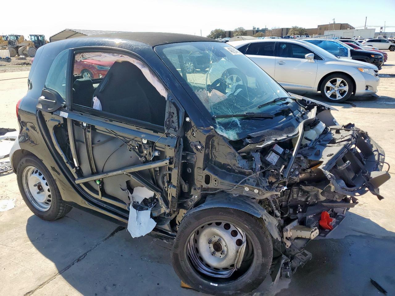 2017 Smart Fortwo VIN WMEFJ5DA0HK173011 Copart auction photo, front end damage thumbnail 4