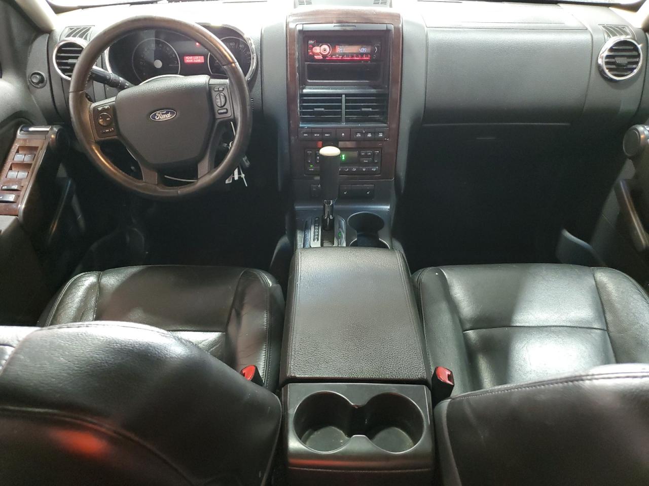 2006 Ford Explorer VIN 1FMEU75E66UB62607 Copart auction photo, front end / side damage thumbnail 8