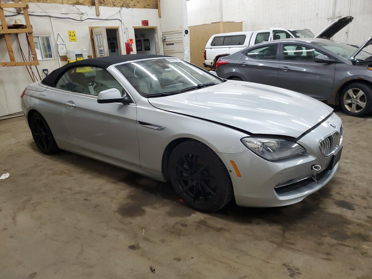 2015 BMW 6er VIN WBAYP1C51FD217065 Copart auction photo, minor dent/scratches damage thumbnail 4