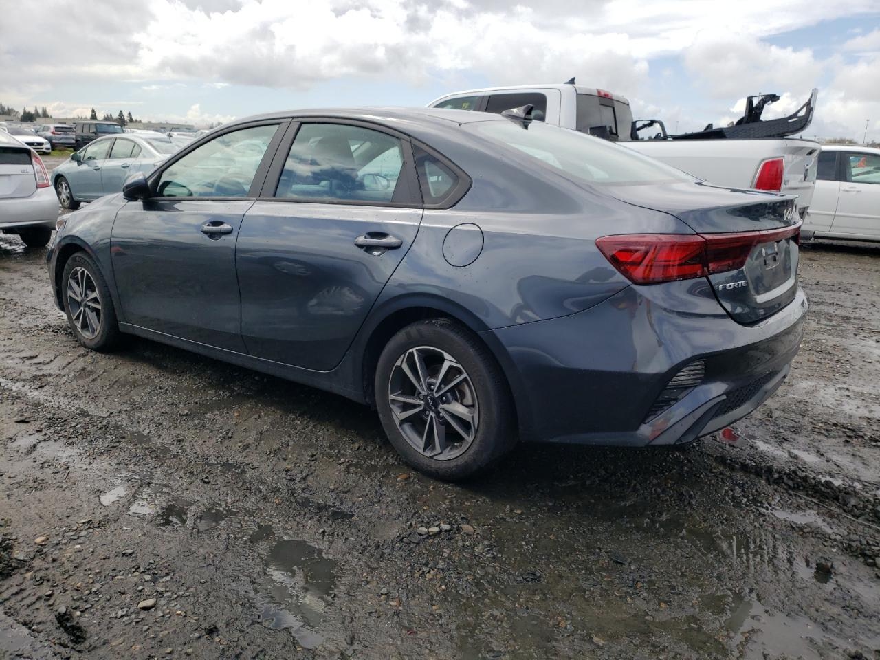 2022 KIA Forte VIN 3KPF24AD5NE478099 Copart auction photo, rear end / front end damage thumbnail 2