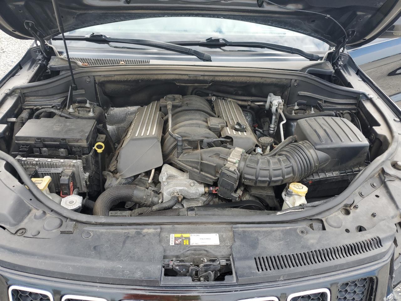 2015 Jeep Grand Cherokee VIN 1C4RJFDJ3FC639345 Copart auction photo, front end / minor dent/scratches damage thumbnail 12