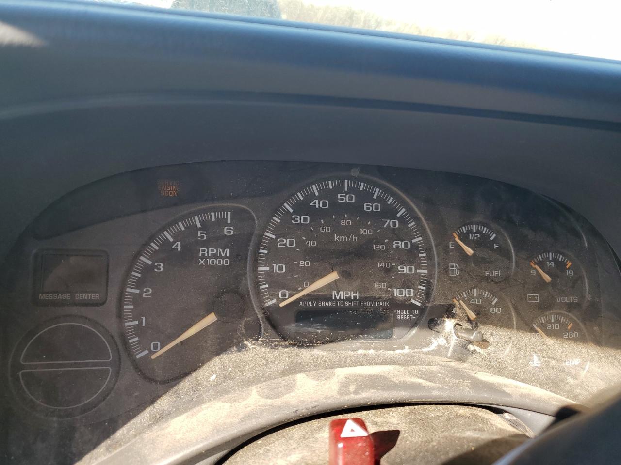 2002 Chevrolet Avalanche VIN 3GNEK13T52G137145 Copart auction photo, front end / side damage thumbnail 9