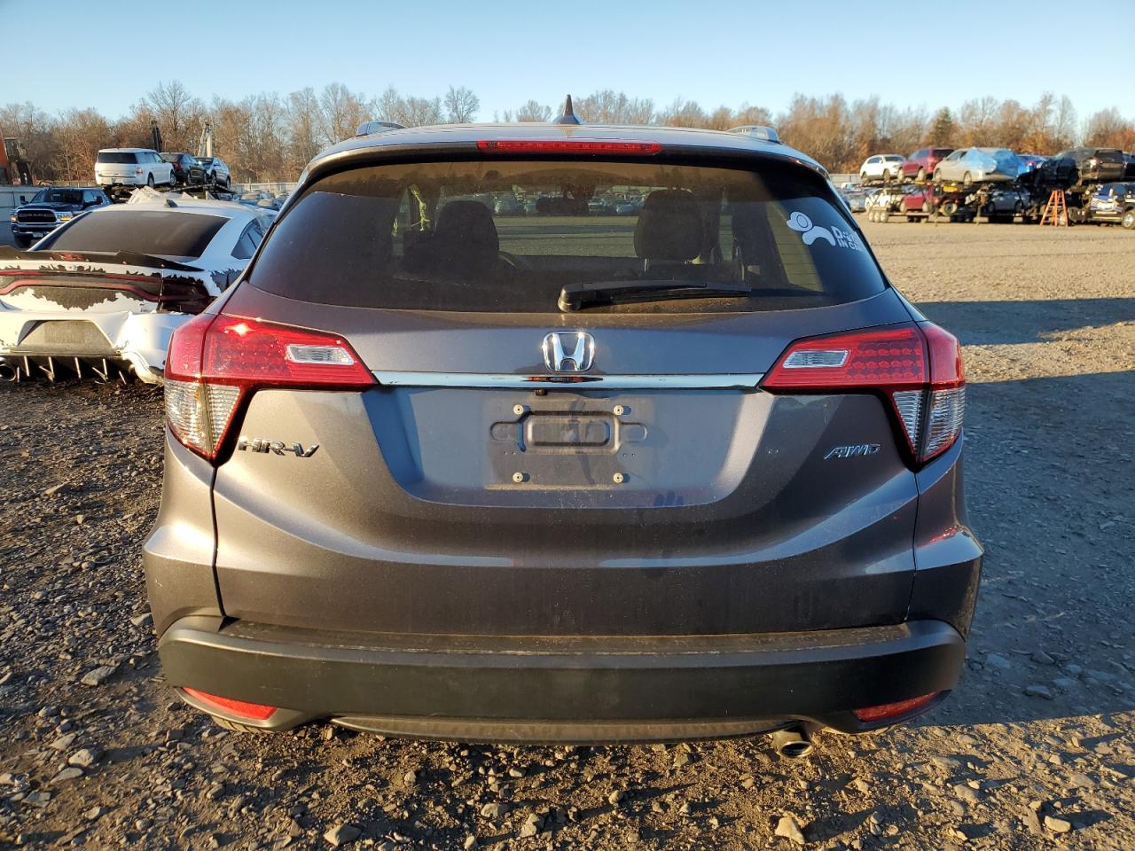 2022 Honda HR-V VIN 3CZRU6H51NM774884 Copart auction photo, rear end / side damage thumbnail 6