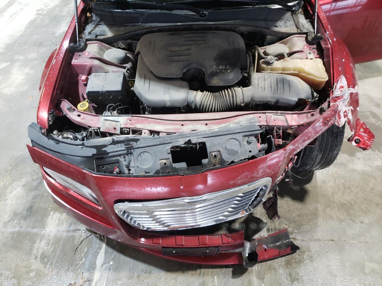 2012 Chrysler 300 VIN 2C3CCACG0CH212713 Copart auction photo, front end / minor dent/scratches damage thumbnail 12