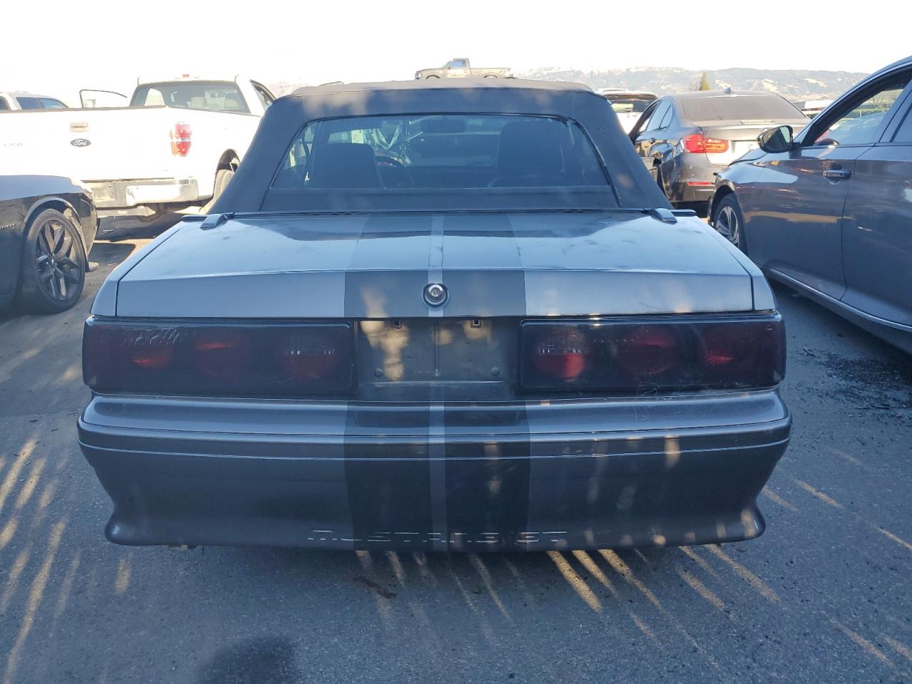 1989 Ford Mustang VIN 1FABP45E3KF153008 Copart auction photo, vandalism damage thumbnail 6