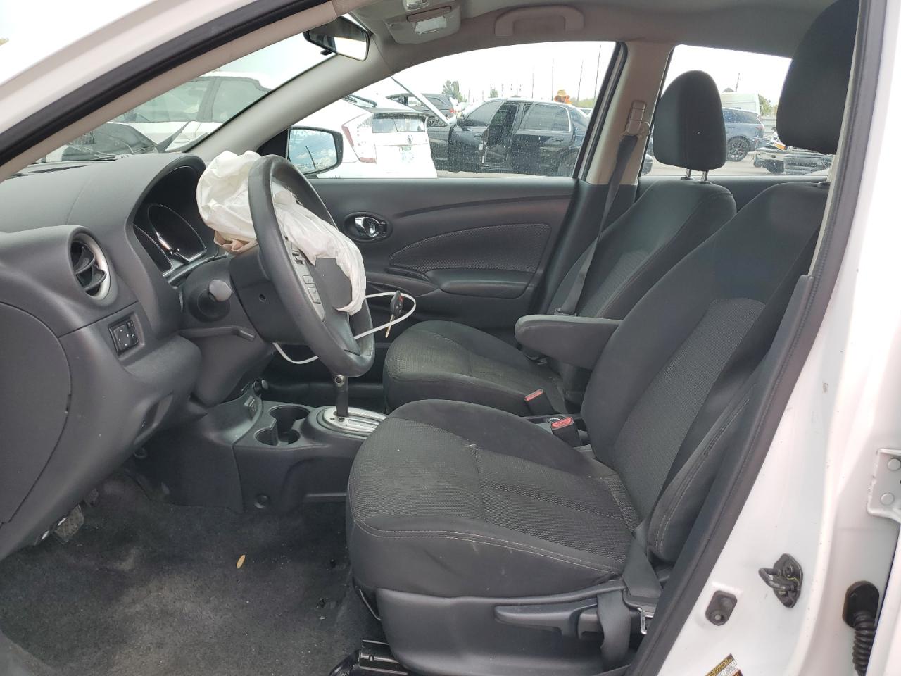 2019 Nissan Versa VIN 3N1CN7AP5KL807304 Copart auction photo, front end damage thumbnail 7