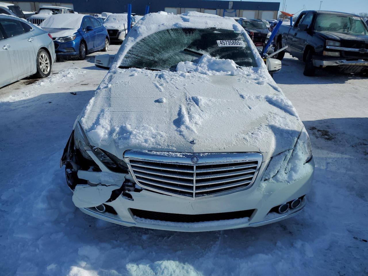 2011 Mercedes-Benz E-klasse VIN WDDHF8HB5BA374452 Copart auction photo, front end damage thumbnail 5