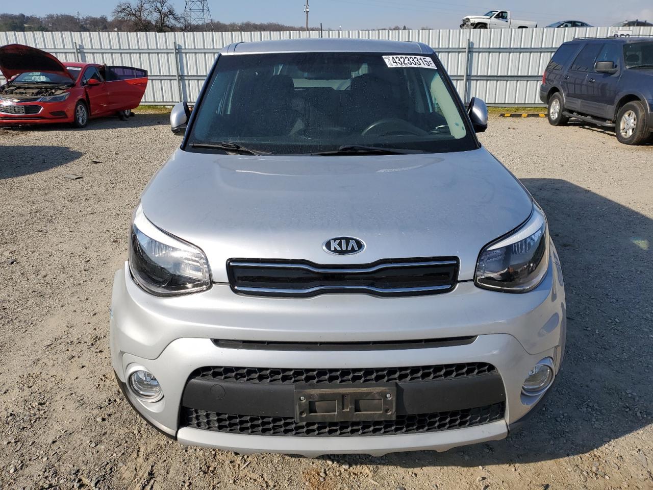 2019 KIA Soul VIN KNDJP3A56K7666477 Copart auction photo, front end / side damage thumbnail 5