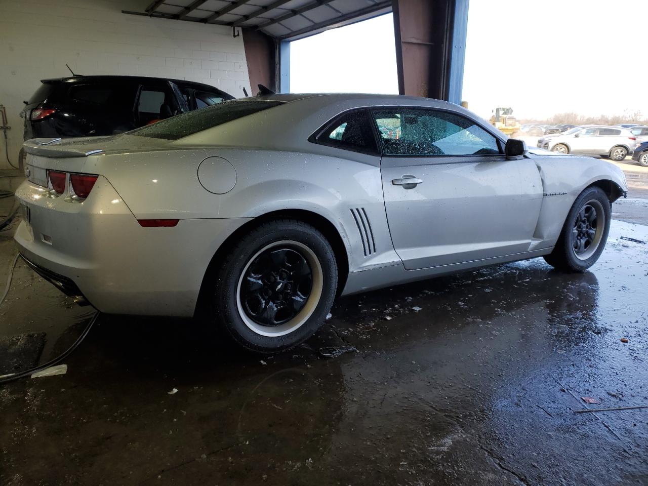 2013 Chevrolet Camaro VIN 2G1FA1E35D9152974 Copart auction photo, front end / side damage thumbnail 3
