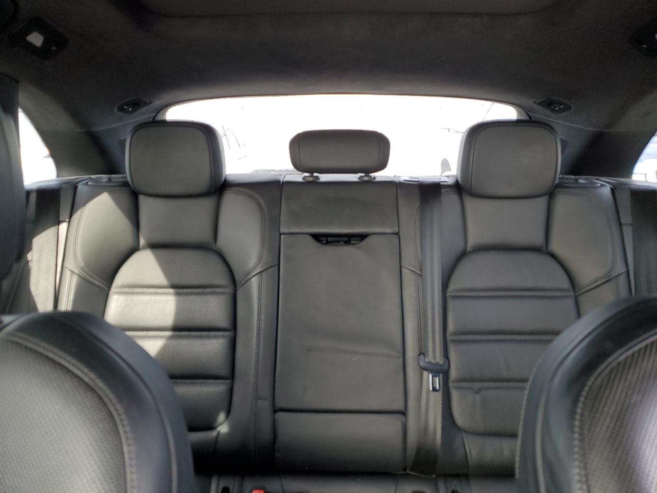 2015 Porsche Macan VIN WP1AF1A54FLB93424 Copart auction photo, front end / minor dent/scratches damage thumbnail 10