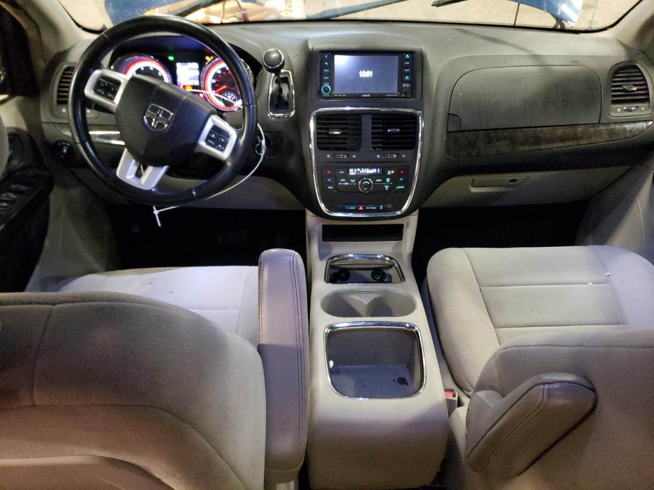 2011 Dodge Caravan VIN 2D4RN5DG8BR718856 Copart auction photo, front end / side damage thumbnail 8