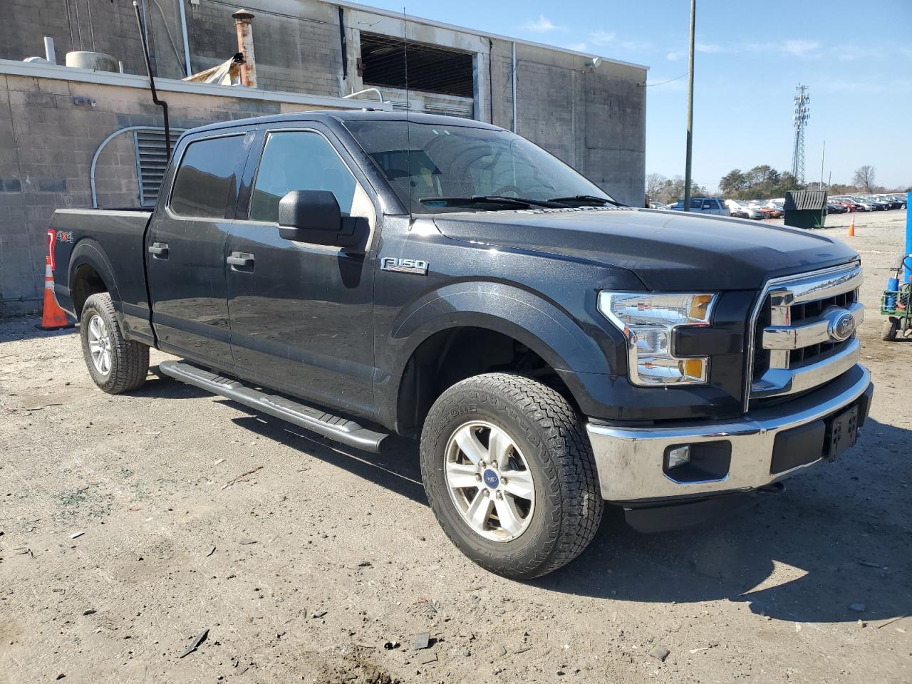 2015 Ford F-150 VIN 1FTFW1EF3FFC40452 Copart auction photo, side / minor dent/scratches damage thumbnail 4