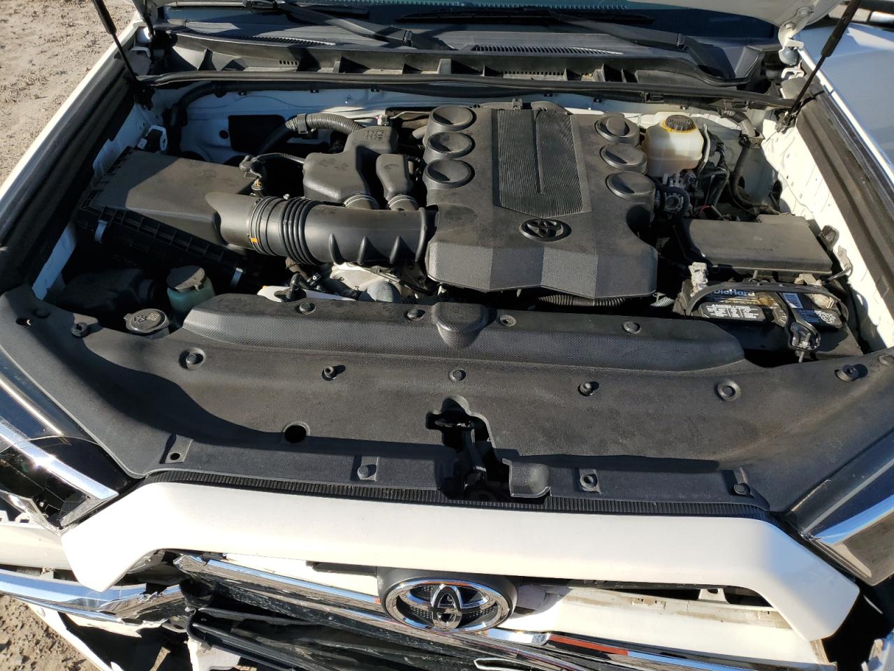 2016 Toyota 4Runner VIN JTEBU5JR5G5283253 Copart auction photo, front end / minor dent/scratches damage thumbnail 13