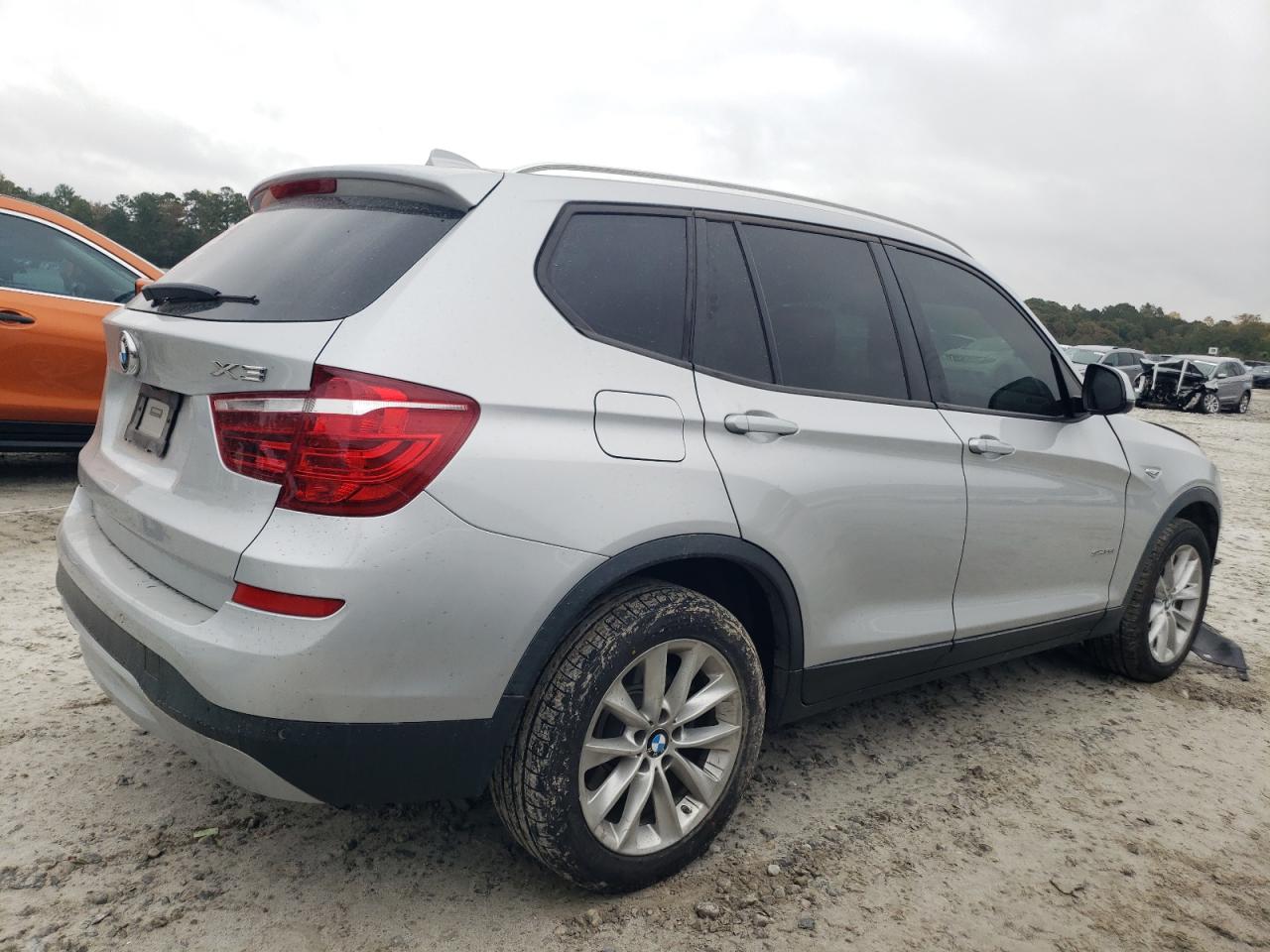 2017 BMW X3 VIN 5UXWZ7C59H0U45959 Copart auction photo, front end / mechanical damage thumbnail 3