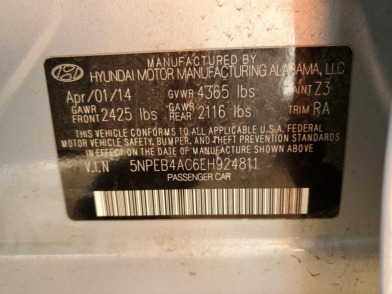 2014 Hyundai Sonata VIN 5NPEB4AC6EH924811 Copart auction photo, vandalism / all over damage thumbnail 12