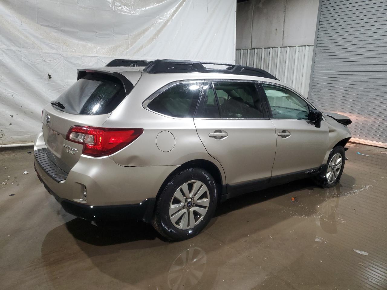 2015 Subaru Outback VIN 4S4BSACC3F3201408 Copart auction photo, front end damage thumbnail 3