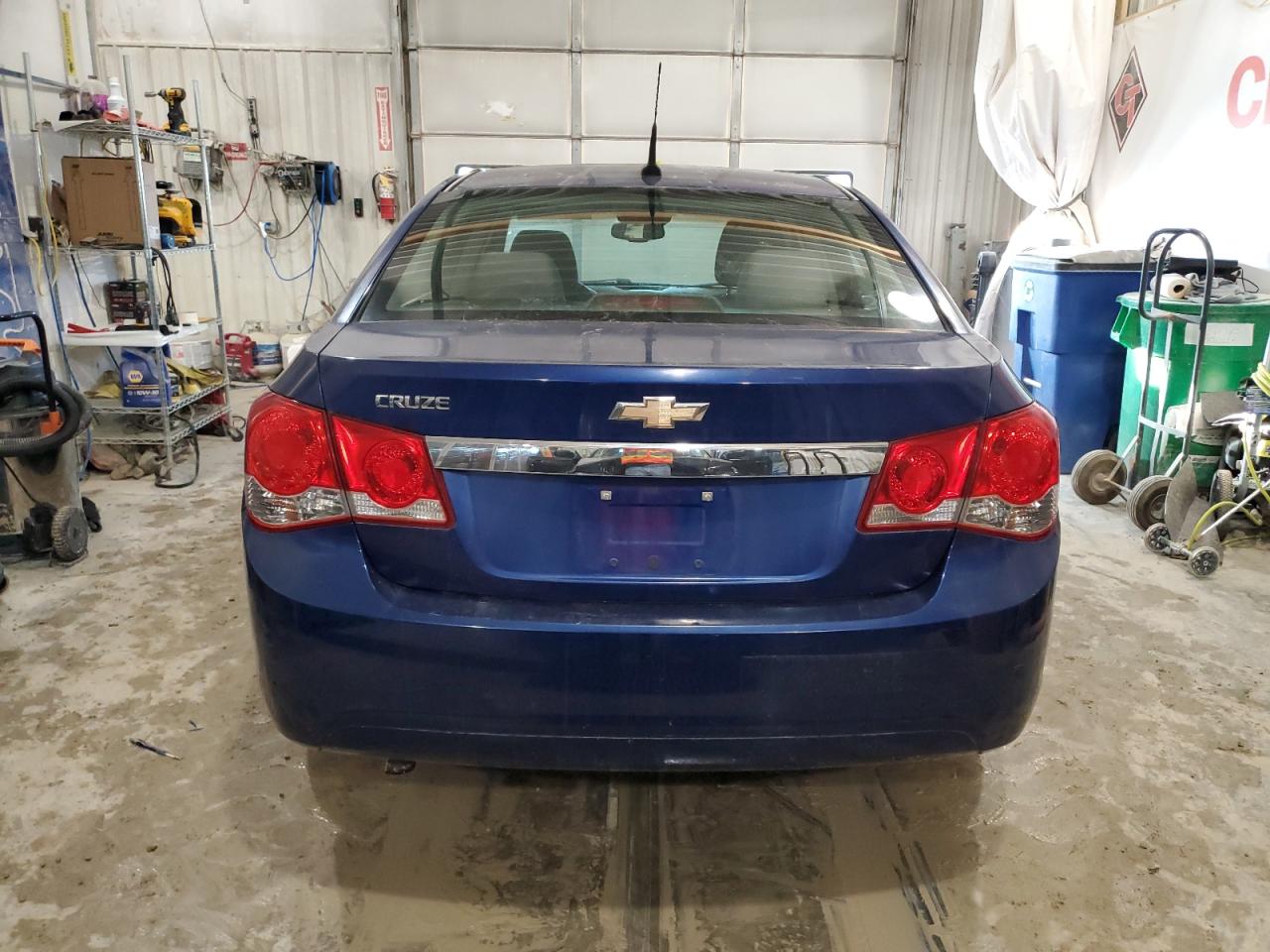 2012 Chevrolet Cruze VIN 1G1PC5SH7C7175582 Copart auction photo, normal wear / minor dent/scratches damage thumbnail 6