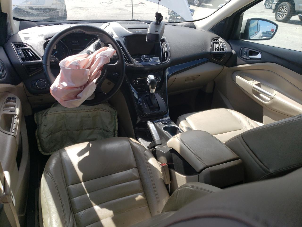 2015 Ford Escape VIN 1FMCU0J97FUA87536 Copart auction photo, front end damage thumbnail 8