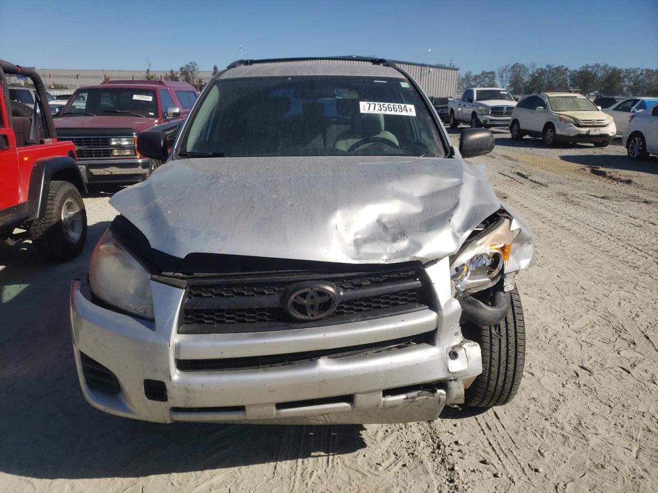 2011 Toyota RAV 4 VIN 2T3BF4DV0BW117547 Copart auction photo, front end / side damage thumbnail 5