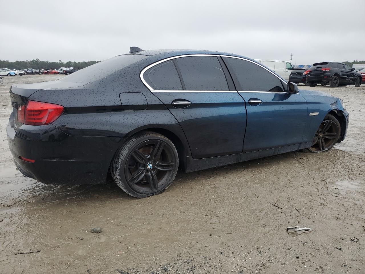 2013 BMW 5er VIN WBAXG5C5XDD230848 Copart auction photo, front end damage thumbnail 3