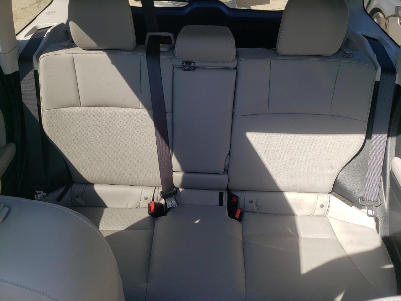 2015 Subaru Forester VIN JF2SJARC3FH418931 Copart auction photo, front end / minor dent/scratches damage thumbnail 10