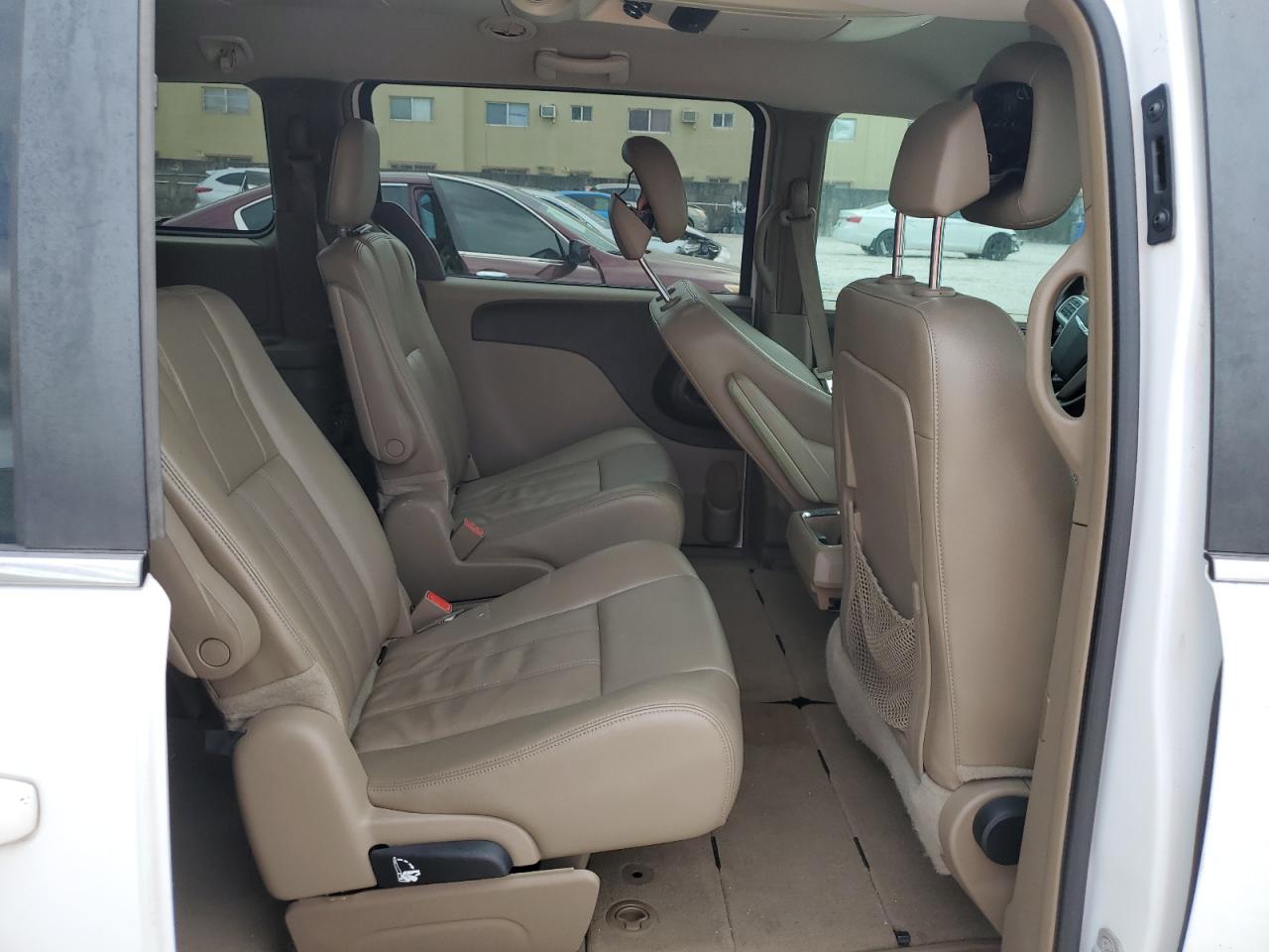 2014 Chrysler Town & Country VIN 2C4RC1BG2ER216475 Copart auction photo, rear end damage thumbnail 11