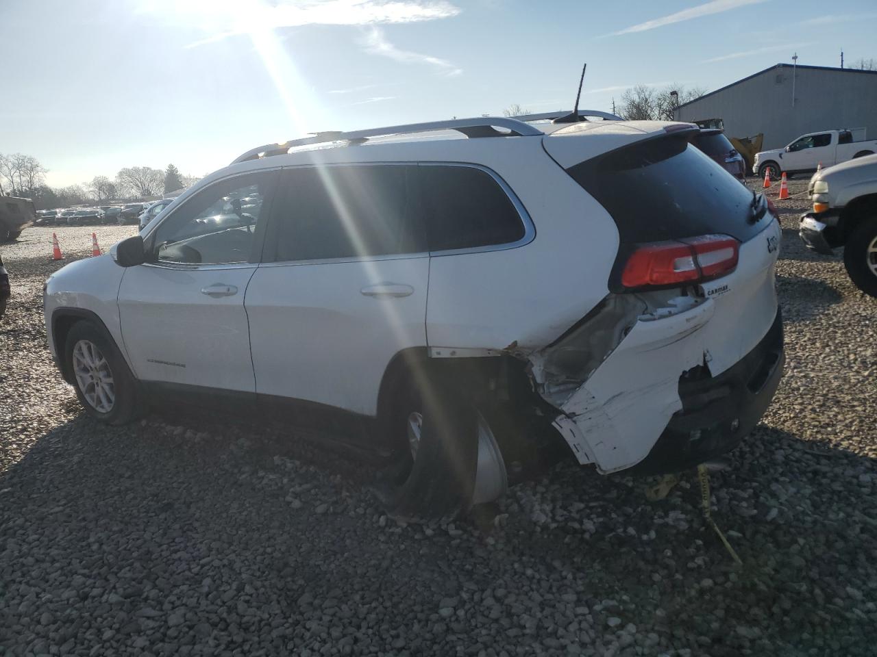 2016 Jeep Grand Cherokee VIN 1C4PJLCB1GW347208 Copart auction photo, side / rear end damage thumbnail 2