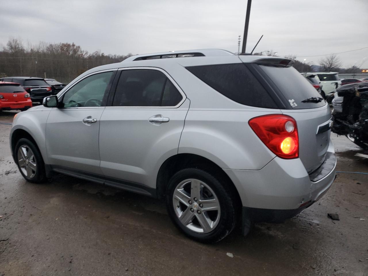 2015 Chevrolet Equinox VIN 2GNFLDE39F6181702 Copart auction photo, rear end damage thumbnail 2