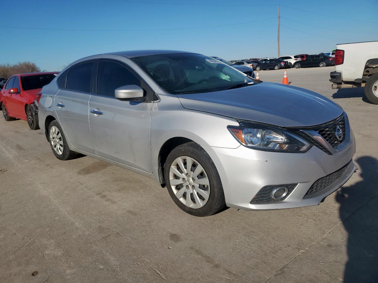2018 Nissan Sentra VIN 3N1AB7AP1JY346622 Copart auction photo, normal wear damage thumbnail 4